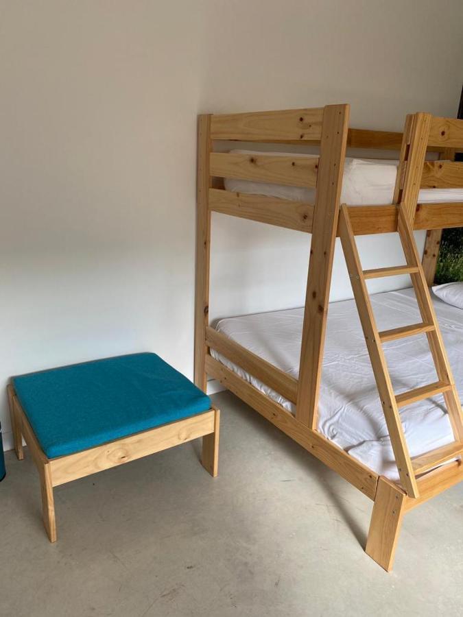 Entheos Vandrarhem Lerin Exteriör bild
